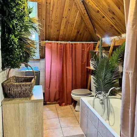 Un Dans La Apartment Colmar